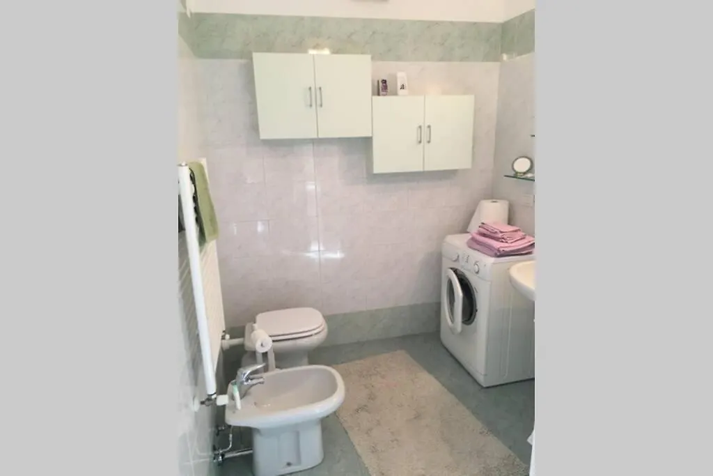 Nice Studio Teddy Bear Bologna Apartment